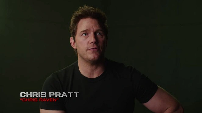 Chris pratt in black shirt