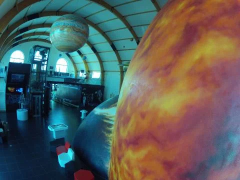 Velké modely planet sluneční soustavy v muzeu